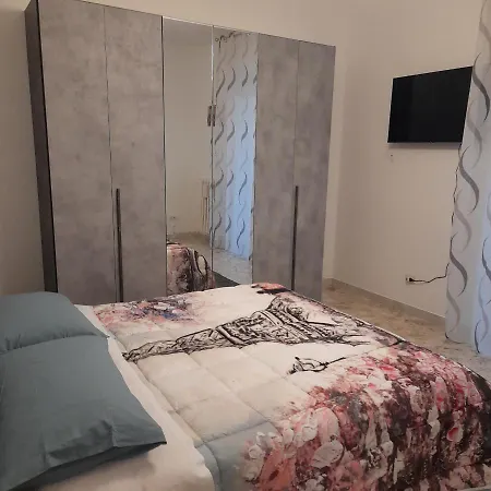 Sweet Night In Apartment Bari