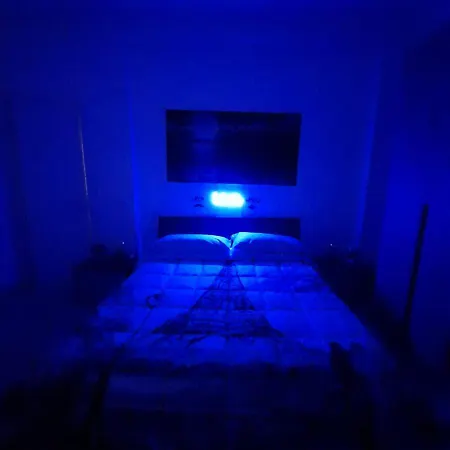 Sweet Night In Apartment Bari