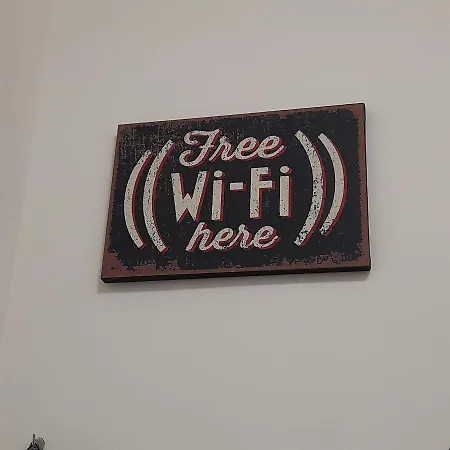 Sweet Night In Lägenhet Bari