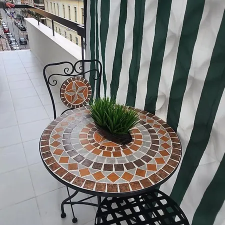 Sweet Night In Apartmán Bari